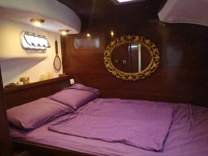 Cabine arri&eacute;re babord